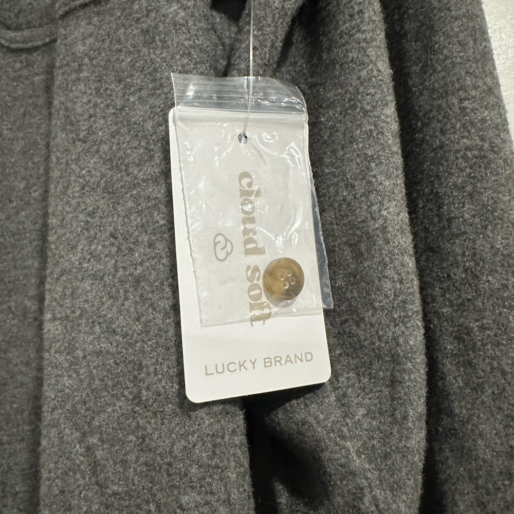 L u c k y Brand | Utility Cloud Soft Long Sleeve Gray Flannel Button Down Top - Picture 5 of 8